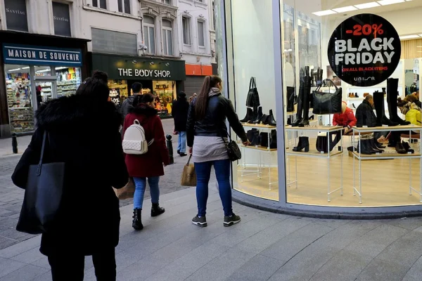 crunch-time-holiday-sales